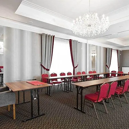 Hotel Lamberton