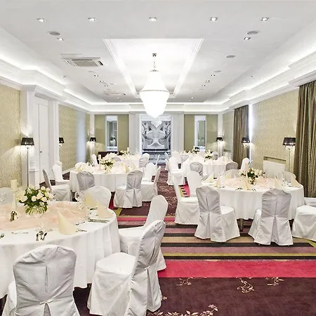 Hotel Lamberton Ołtarzew