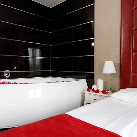 Lamberton Hotel Ołtarzew