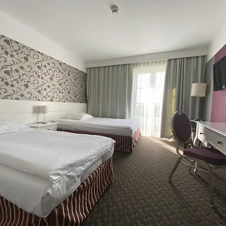 Lamberton Hotel Ołtarzew