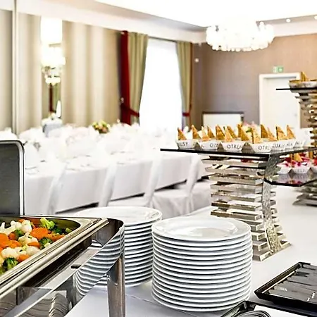 Lamberton Hotel Ołtarzew