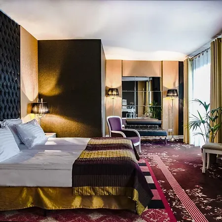 Hotel Lamberton