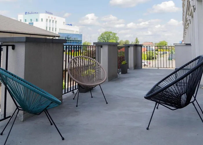 Lamberton Hotel Ołtarzew