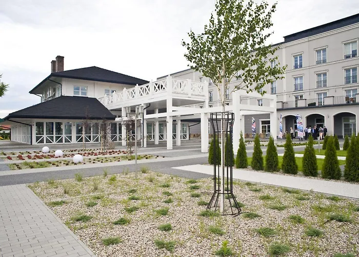 Lamberton 3* Ołtarzew